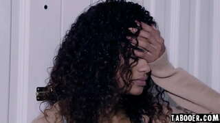 Ébenfa Bébi Scarlit Botrány Életerős Zárlat Alatt