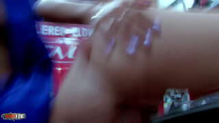 بہت منگا لڑکی بھاڑ میں جاؤ اور جاؤ