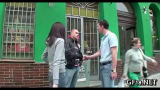 ���ந்நியன் முத்தங்கள் அவரது முழு மாய