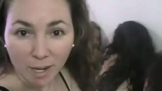 Colombian looking for sex