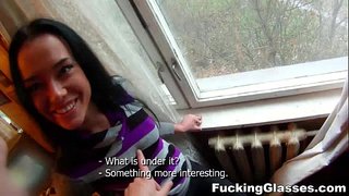 פאַקינג ברילן - די פרייַנד&amp;#039;s טעלעפאָנירן טוט&amp;#039;ה ענטפֿערן זי ענדס אַרויף