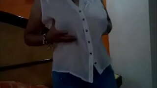 како се крећу сисе моје супруге