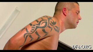 2 vírgenes para un pene