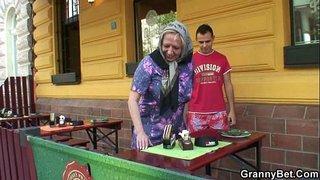 ���ೊಡ್ಡ ಮೊಲೆ ಮುದುಕಿ ತುಲ್ಲು ಹಾರ್ಡ್ ಕೋರ್