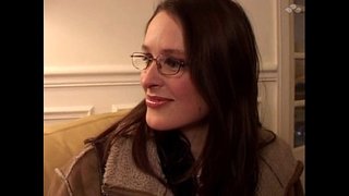 Bardzo gorąca francuska brunetka