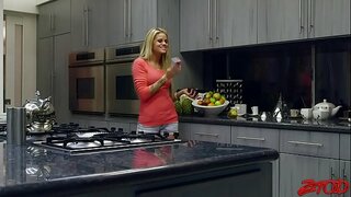 Yn Jess Rhodes Yn Ddigon Mawr I Ymdrin Â Phob Y Ceiliog