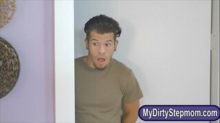 Nova Brooks 및 폐 제임스 ffm threeway 성에서 침실