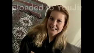 Cowgirl chatte poilue de près