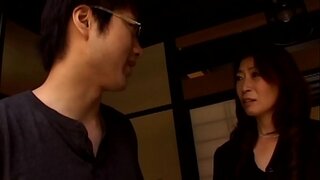 φοβερό cougar γαμάει - Οικογένεια ταμπού πορνό Famperv.com