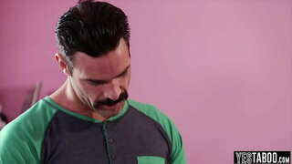 Poletni Dan gets zajebal z njo stepdad