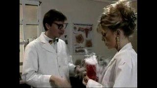 Missy ( Anal Irakaslea )